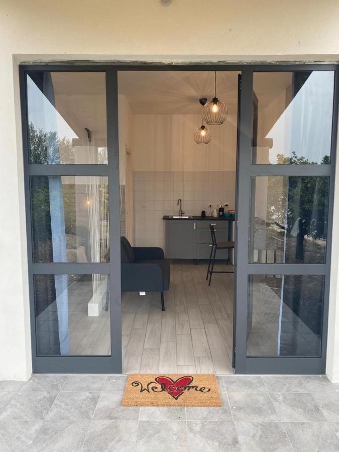Villetta Gallo B&B Casa Vacanze Humanitas Catania Centro Sicilia Clinica Humanitas Мистербьянко Экстерьер фото
