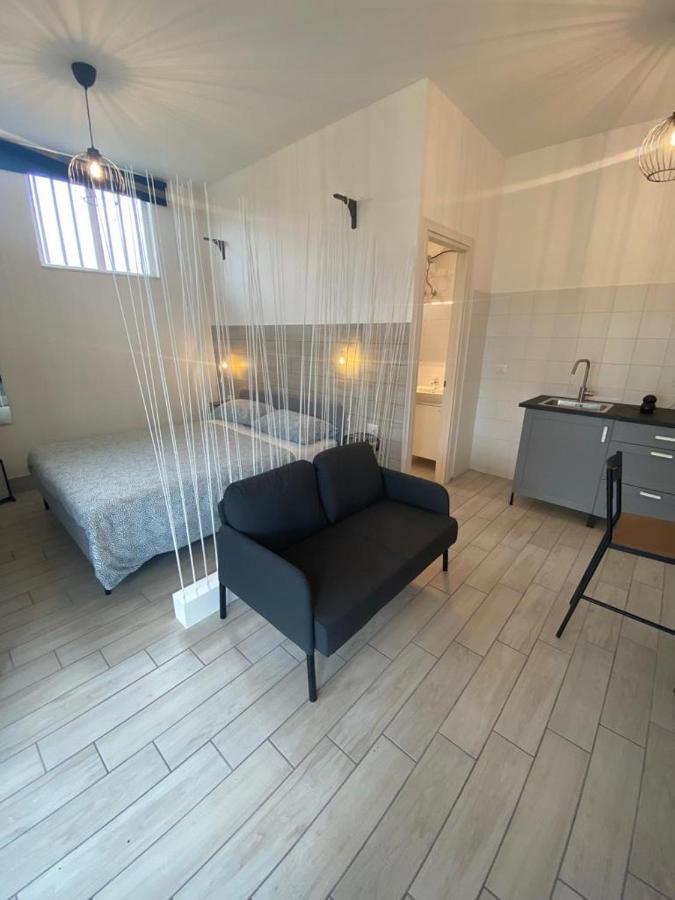 Villetta Gallo B&B Casa Vacanze Humanitas Catania Centro Sicilia Clinica Humanitas Мистербьянко Экстерьер фото